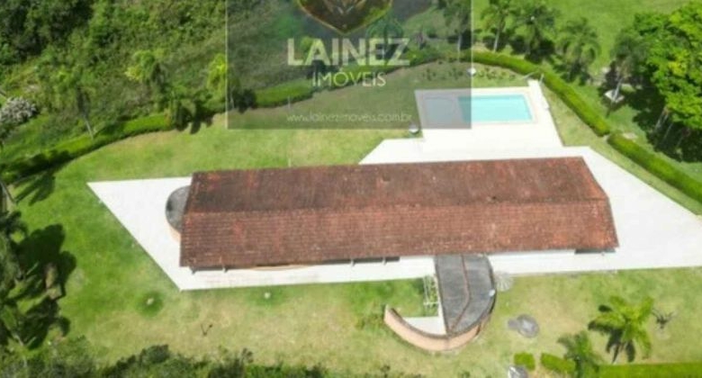 Sítio de Alto Padrão em São Lourenço da Serra: 126.000 m² de Luxo e Natureza