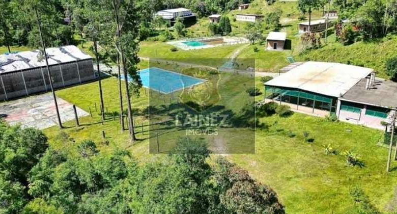 Propriedade Única com 30 Dormitórios e Infraestrutura Completa